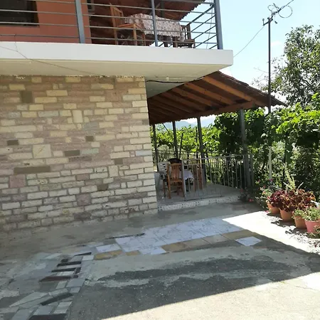 Garufalia Apartment *