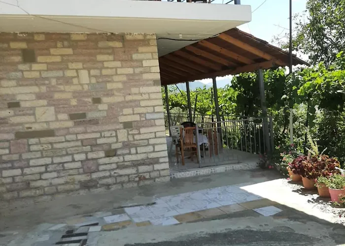 Garufalia Apartment *