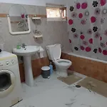 아파트 Garufalia
