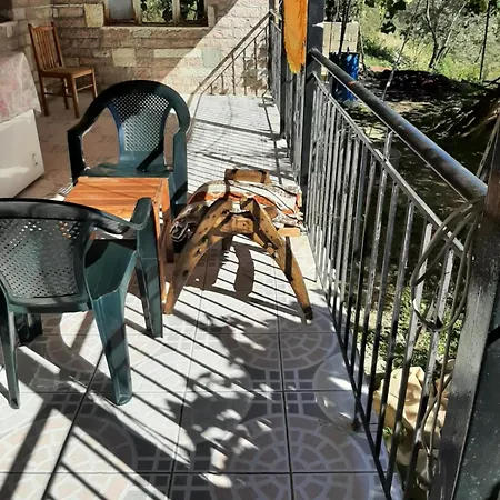 Apartament Garufalia *