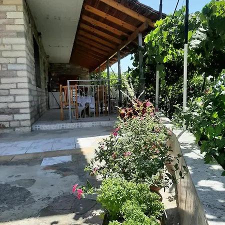 Garufalia Апартаменты Peshkepi e Poshtme